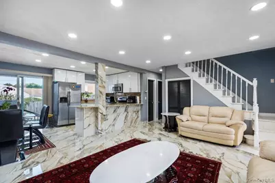 1212 Herzel Boulevard, West Babylon, NY 11704 - Photo 11