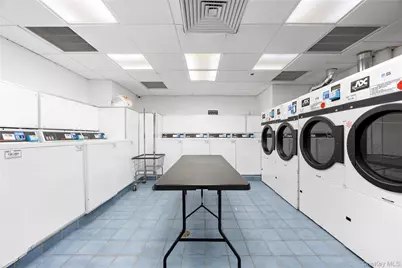 106 Central Park S #4D, New York, NY 10019 - Photo 15