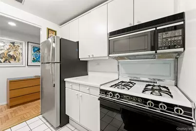 106 Central Park S #4D, New York, NY 10019 - Photo 11
