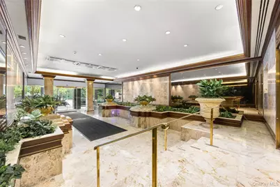 106 Central Park S #4D, New York, NY 10019 - Photo 17