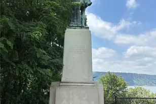 1 Hawley Ter, Yonkers, NY 10701 - Photo 23