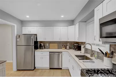 220 E Chester Street, Long Beach, NY 11561 - Photo 15