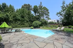 145 Arrandale Ave, Great Neck, NY 11024 - Photo 31