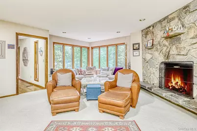 352 Phillips Hill Road, New City, NY 10956 - Photo 13