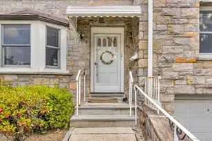 14 Coralyn Ave, White Plains, NY 10605 - Photo 3