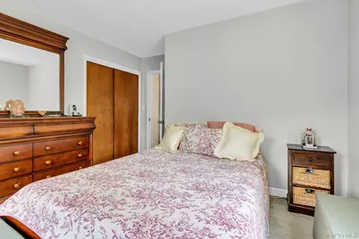 14 Coralyn Avenue, White Plains, NY 10605 - Photo 21