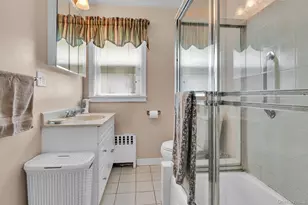 14 Coralyn Ave, White Plains, NY 10605 - Photo 25