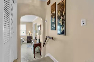 14 Coralyn Ave, White Plains, NY 10605 - Photo 19