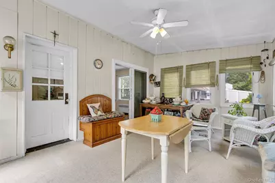 14 Coralyn Avenue, White Plains, NY 10605 - Photo 17