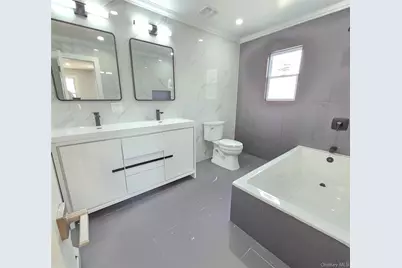 14419 230 Street, Springfield Gardens, NY 11413 - Photo 15