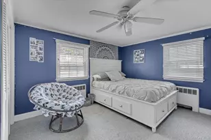 222 Bay Ave, Bayport, NY 11705 - Photo 13