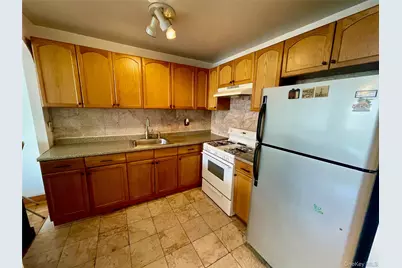 94-11 59th Avenue #F21, Elmhurst, NY 11373 - Photo 7