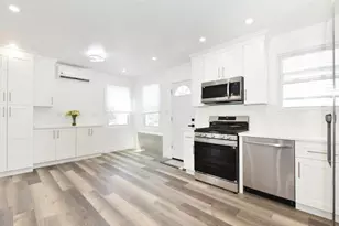 180 Evelyn Rd, Mineola, NY 11501 - Photo 13