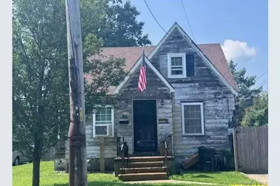 60 Center Avenue, Bay Shore, NY 11706 - Photo 1