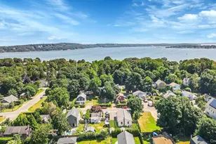 395 Linnet St, Greenport, NY 11944 - Photo 35