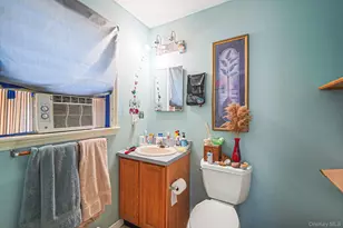 395 Linnet St, Greenport, NY 11944 - Photo 11