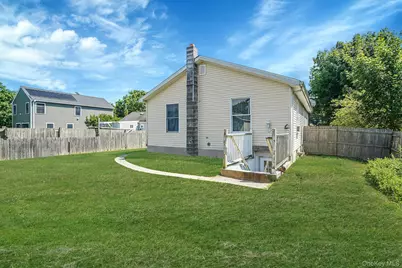 395 Linnet Street, Greenport, NY 11944 - Photo 29