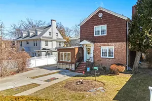 33-09 Parsons Blvd, Flushing, NY 11354 - Photo 3