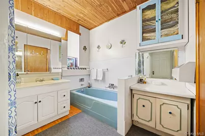 33-09 Parsons Boulevard, Flushing, NY 11354 - Photo 17