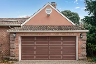 1331 Harbor Rd, Hewlett, NY 11557 - Photo 43