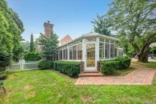 1331 Harbor Rd, Hewlett, NY 11557 - Photo 45