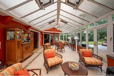 1331 Harbor Road, Hewlett, NY 11557 - Photo 11