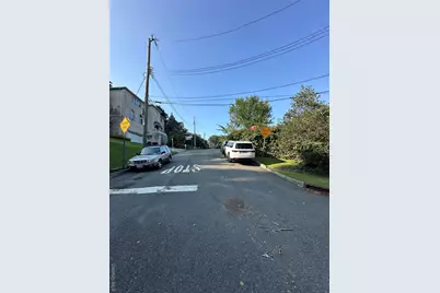 1 Douglas Court, New York, NY  - Photo 1