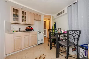 2703 Woodhull Ave, Bronx, NY 10469 - Photo 15