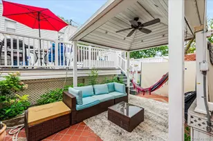 2703 Woodhull Ave, Bronx, NY 10469 - Photo 17