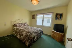 42 Primrose Ln, North Babylon, NY 11703 - Photo 7