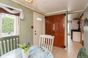 10 Stuart Ave, Babylon, NY 11702 - Photo 13