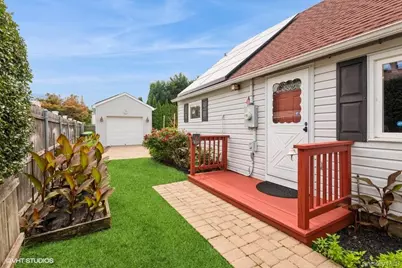 10 Stuart Avenue, Babylon, NY 11702 - Photo 3