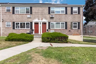 68-35 150th Street #328B, Flushing, NY 11367 - Photo 1