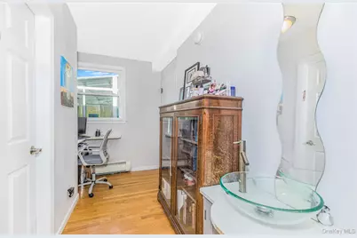 4601 Henry Hudson Parkway #B11B14, Bronx, NY 10471 - Photo 15