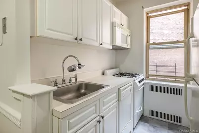 2190 Boston Road #4E, Bronx, NY 10462 - Photo 13