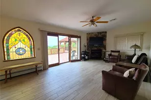 203 Skyline Dr, Woodbourne, NY 12788 - Photo 5