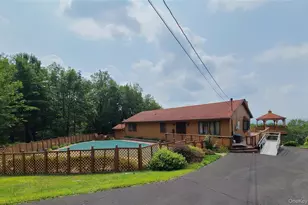 203 Skyline Dr, Woodbourne, NY 12788 - Photo 37