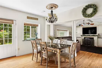 46 S Howell Avenue, Centereach, NY 11720 - Photo 3