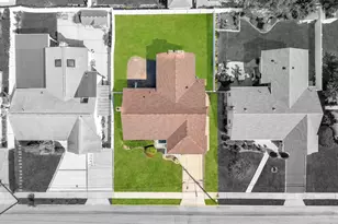 885 Downing Rd, Valley Stream, NY 11580 - Photo 7