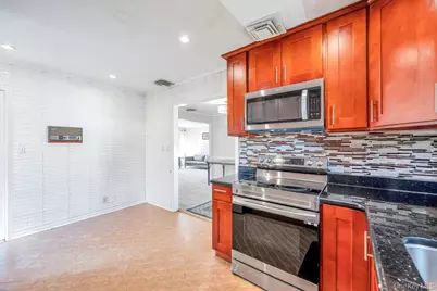 885 Downing Road, Valley Stream, NY 11580 - Photo 23