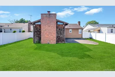 885 Downing Road, Valley Stream, NY 11580 - Photo 11