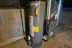 51 Shore Rd, Hampton Bays, NY 11946 - Photo 17