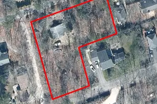 51 Shore Rd, Hampton Bays, NY 11946 - Photo 19