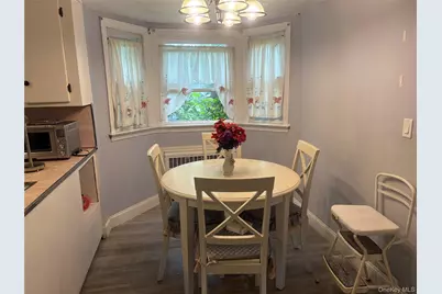 35 W Raymond Avenue, Roosevelt, NY 11575 - Photo 5