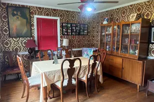 35 W Raymond Ave, Roosevelt, NY 11575 - Photo 3