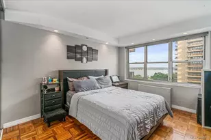 17-85 215th St, Bayside, NY 11360 - Photo 13