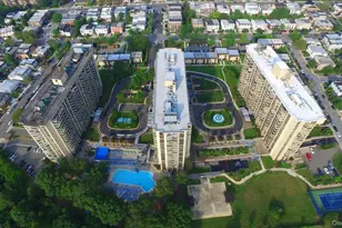 17-85 215th St, Bayside, NY 11360 - Photo 23