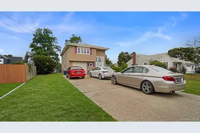 12 Garden Street, Bay Shore, NY 11706 - Photo 3