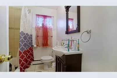 12 Garden Street, Bay Shore, NY 11706 - Photo 15