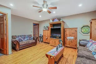 72 Upland Dr, East Northport, NY 11731 - Photo 9